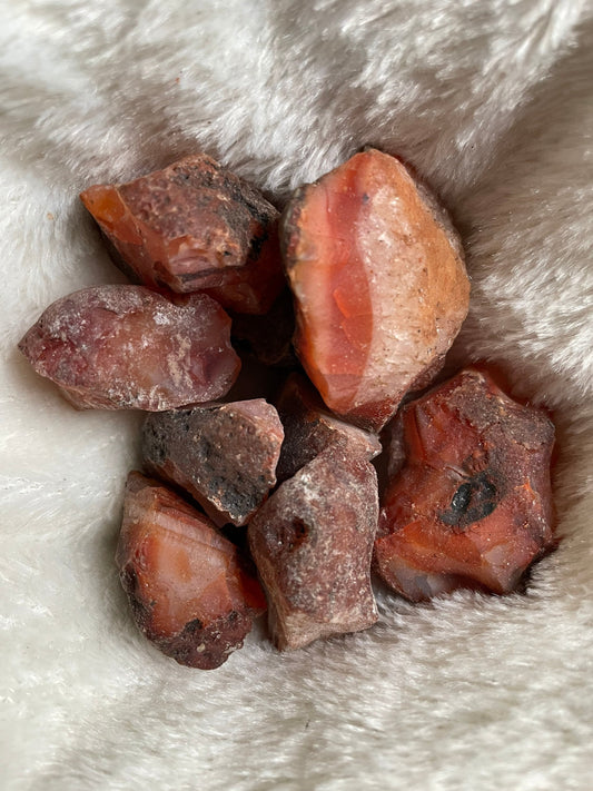 Carnelian Rough Stone - Banishes Emotional Negativity - Brings Positive Energy - Root Chakra Crystal - Helps overcome Depression and Fears