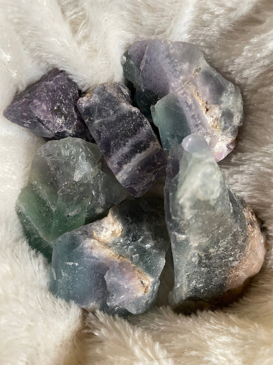 Flourite Rough Stone | 1 Piece | Used as a Spiritual Detox, Turns Negative Energy into Positive, Promotes Peace of Mind