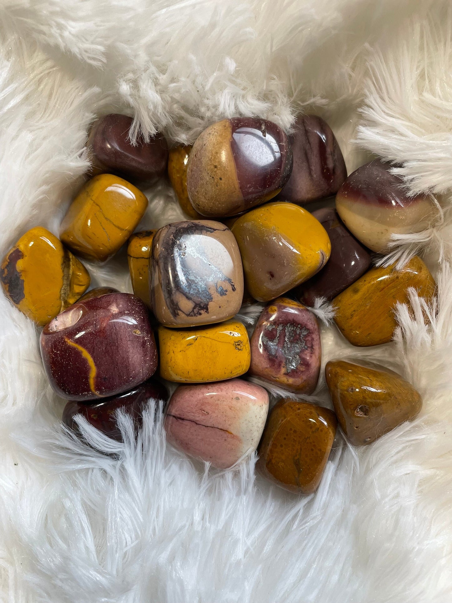 Mookaite | Tumbled Stone | 1 Large Piece | Approximately 0.5 to 1 Inch | Spiritual Stones | Witch Tools & Supplies | Meditation | Chakras